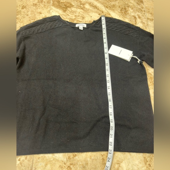 Nordstrom Wool and Cashmere Sweater. Black. Size Small. NWT - Picture 4 of 8